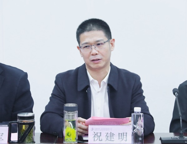 多宝(中国)总经理兼科协副主席祝建明在会上讲话.jpg 多宝(中国)总经理兼科协副主席祝建明在会上讲话.jpg